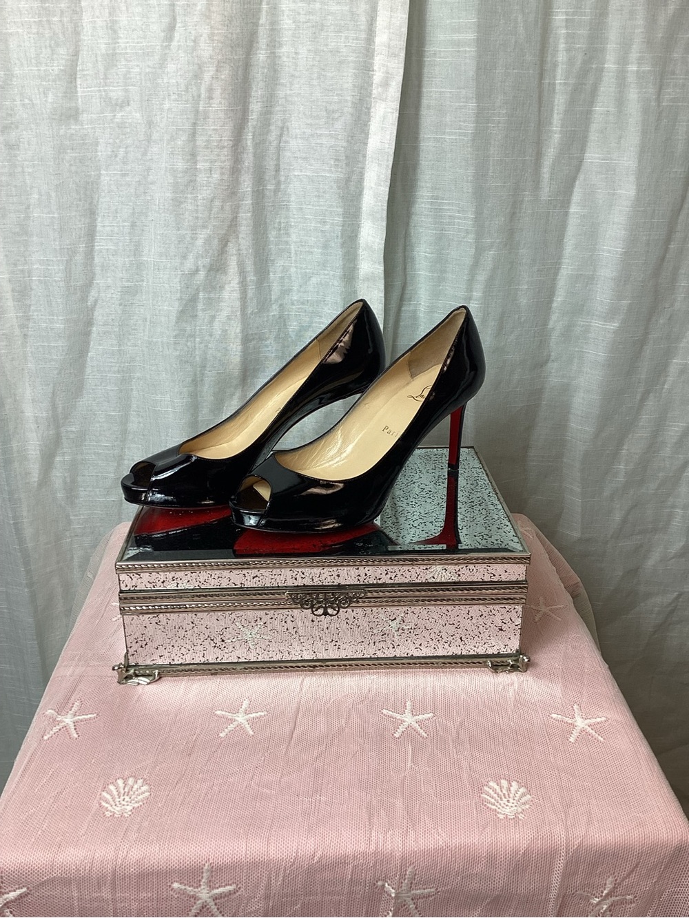 Christian Louboutin Black Peep-toe pumps; Size: 39.5